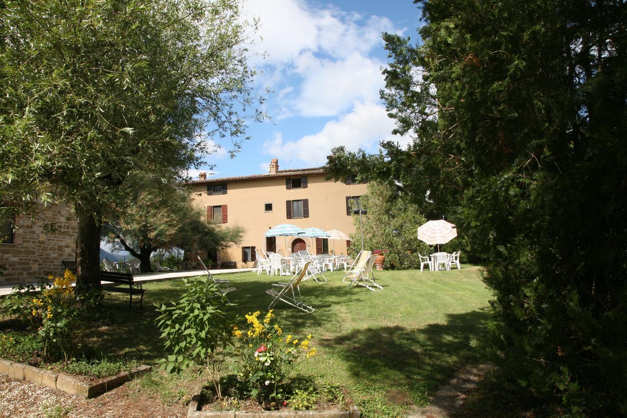 Agriturismo Villa Mozart Nel Verde Gubbio Eksteriør bilde