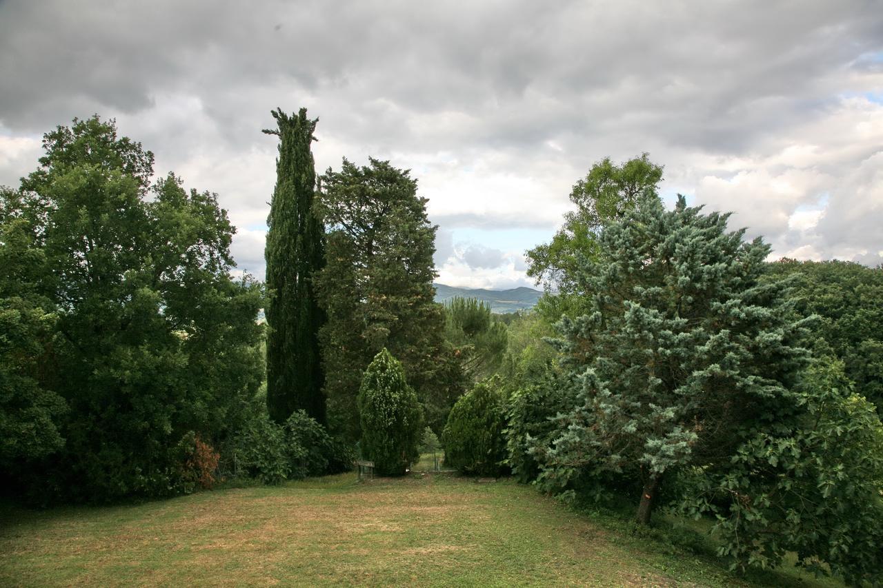 Agriturismo Villa Mozart Nel Verde Gubbio Eksteriør bilde