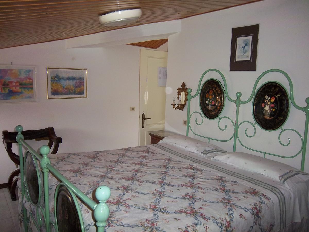 Agriturismo Villa Mozart Nel Verde Gubbio Eksteriør bilde