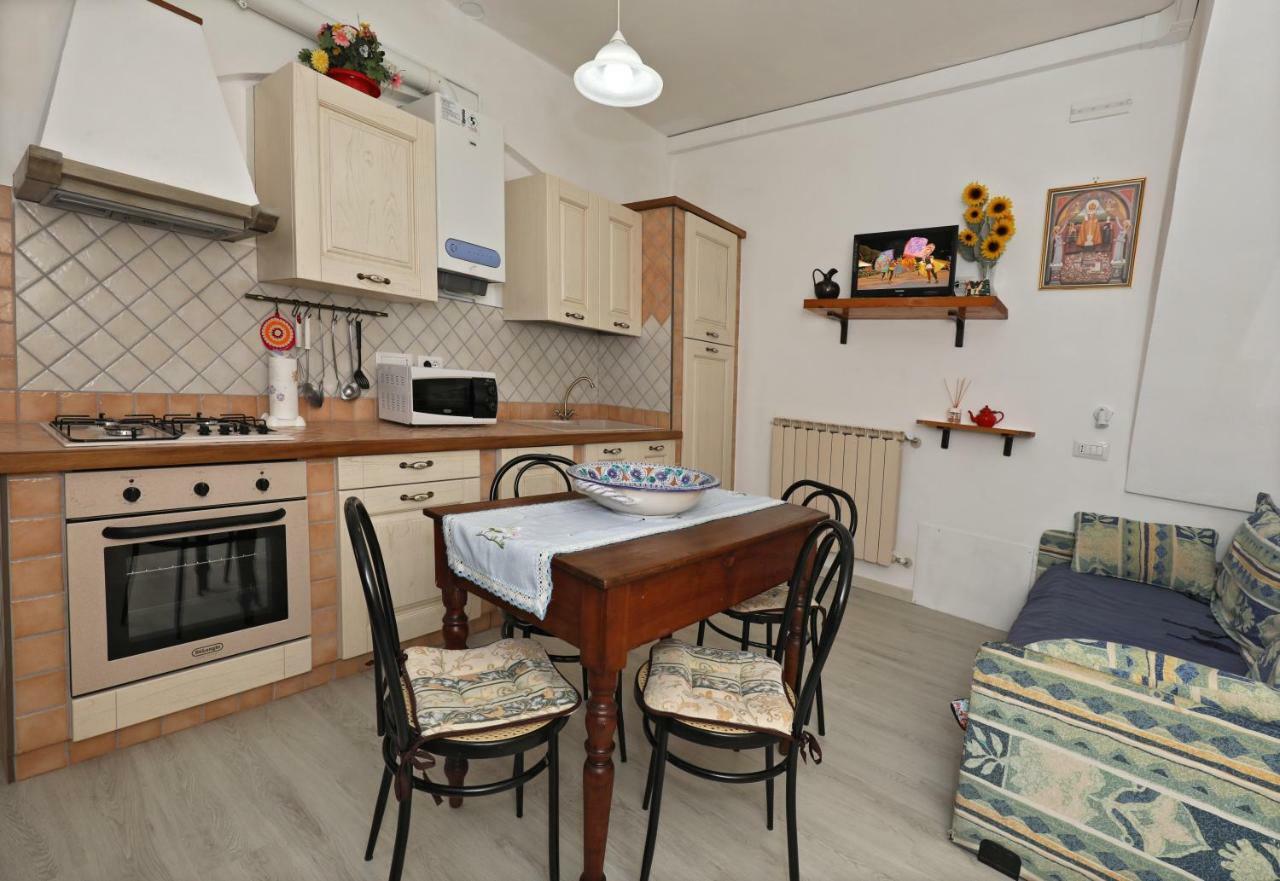 Agriturismo Villa Mozart Nel Verde Gubbio Eksteriør bilde