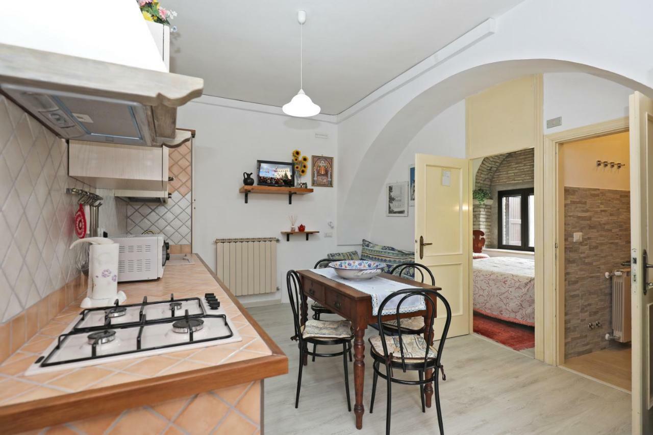Agriturismo Villa Mozart Nel Verde Gubbio Eksteriør bilde