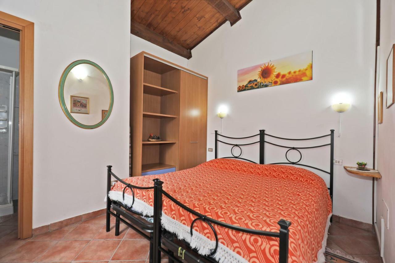 Agriturismo Villa Mozart Nel Verde Gubbio Eksteriør bilde